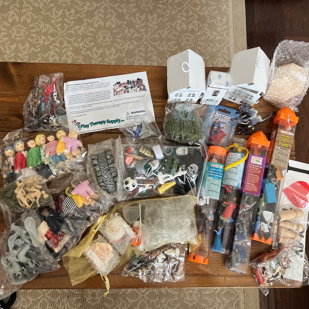 Premium Sand Tray Play Therapy Starter Kit for Effective Healing Session OPEN
